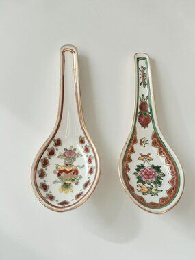 Vintage 1970s Chinese Jingdezhen Porcelain Soup Spoons Pair Hand Painted Floral